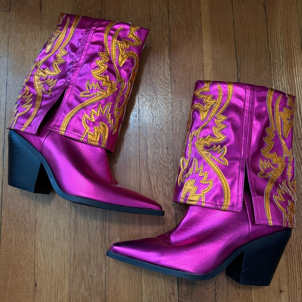 Azalea Wang cowboy boots